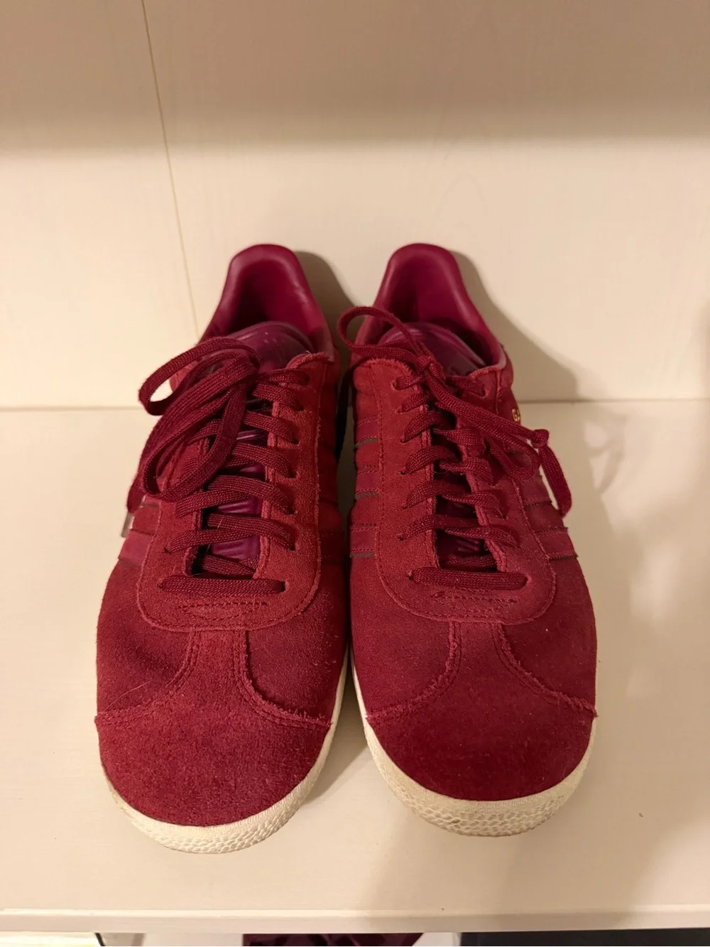 Adidas Gazelle 'Collegiate Burgundy' sneakers BZ0030- Men's 8.5